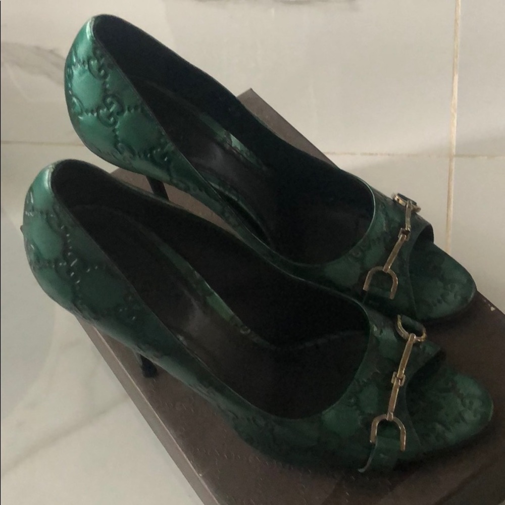 Gucci Emerald green
